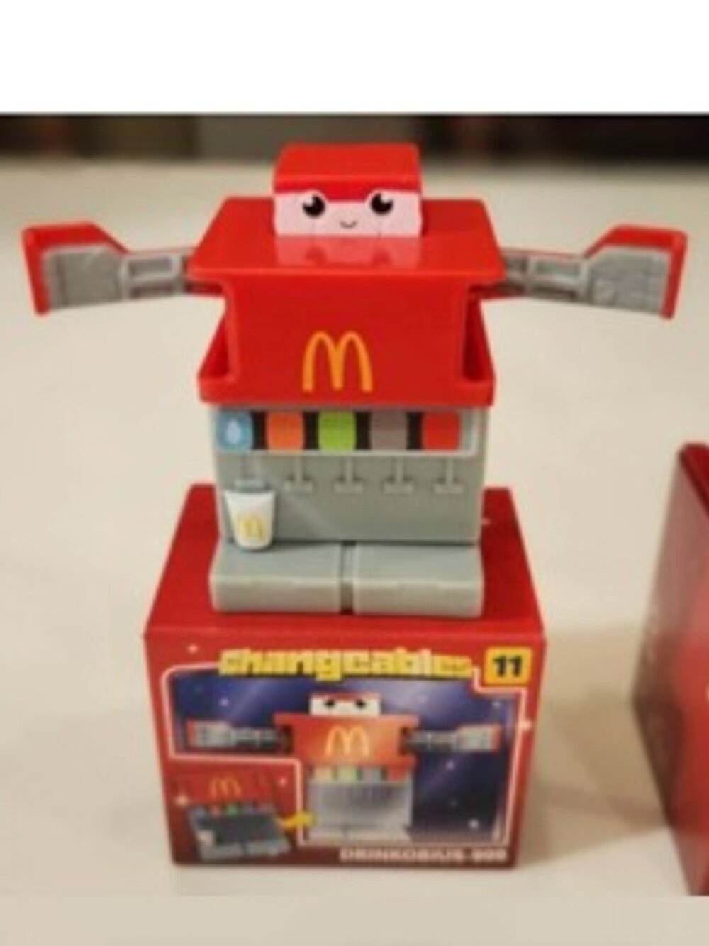McDonalds Changeables #11 Drinkobius-999